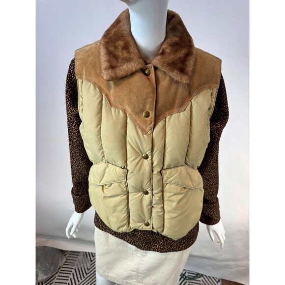 Woolrich Womens Western Style Down Puffer Vest With Faux Fur Collar Beige/Brown - Picture 2 of 16